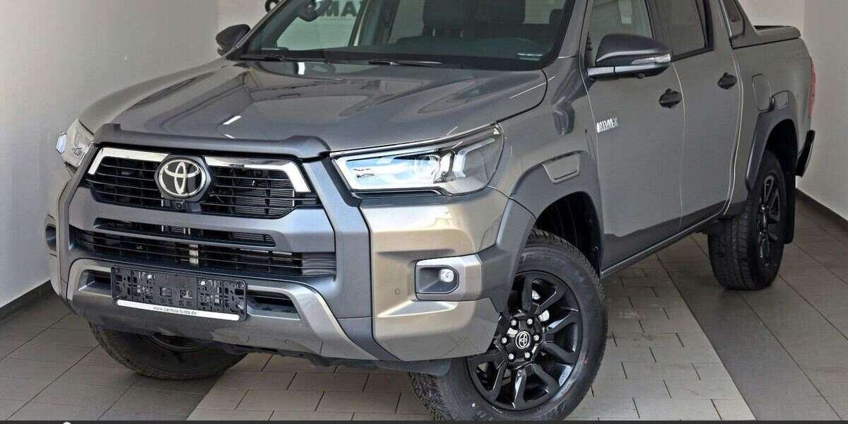 Toyota Hilux 2.495 km 59.100 &euro; Fulda 36043