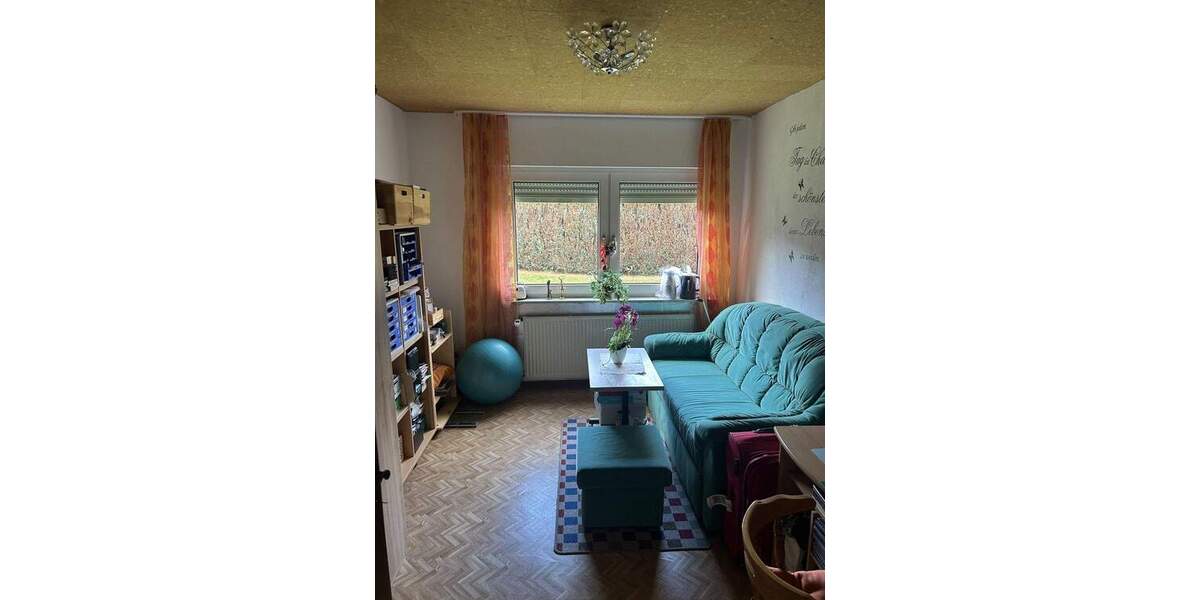 Doppelhaushälfte Großenlüder - 5 Zimmer, 185 m&sup2;, 375.000&euro; | Angebot:25664844