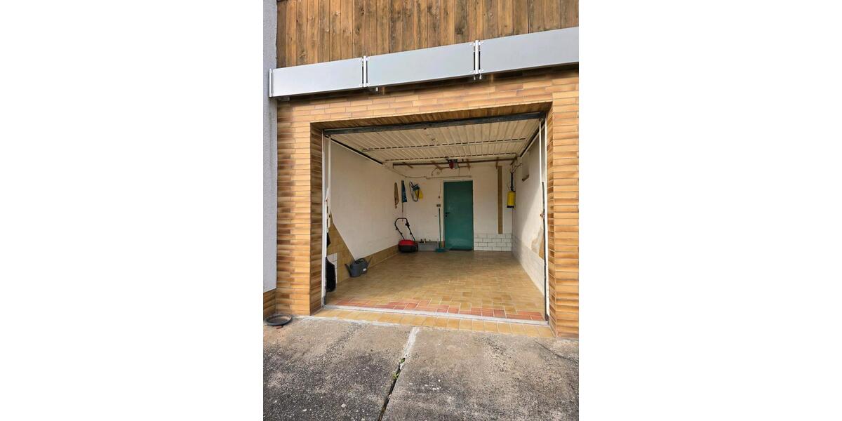 Mehrfamilienhaus, Wohnhaus Großenlüder - 13 Zimmer, 250 m&sup2;, 450.000&euro; | Angebot:26176843