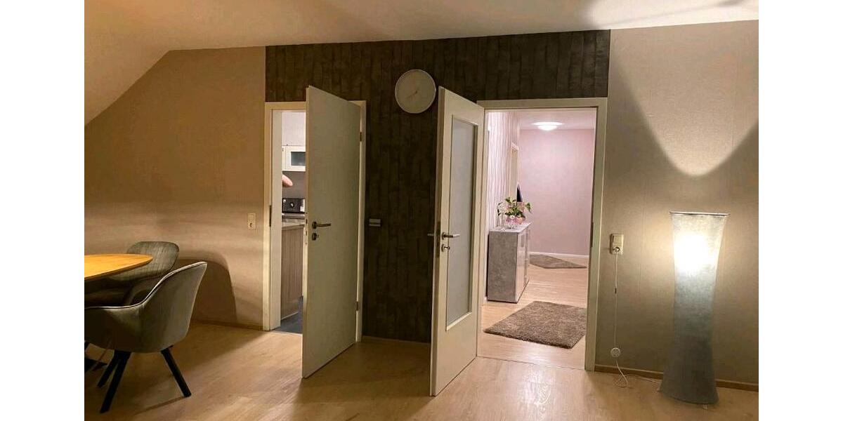 Dachgeschoßwohnung Rasdorf - 3 Zimmer, 83 m&sup2;, 530&euro; | Angebot:25944236