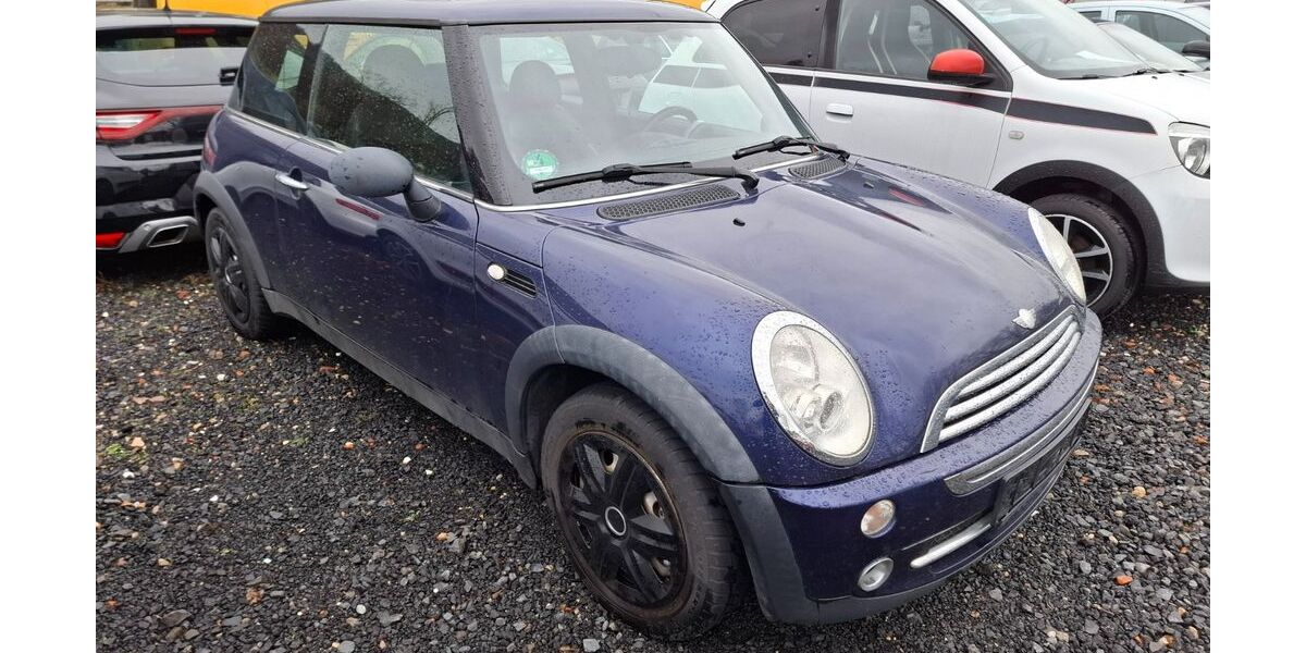 Mini ONE 173.000 km 2.699 &euro; Eichenzell 36124