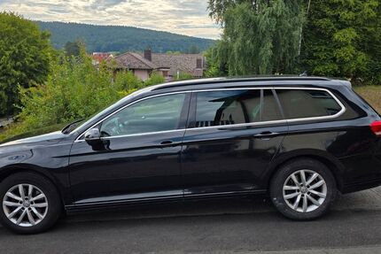 VW Passat Variant 235.000 km 8.950 &euro; Schlitz 36110