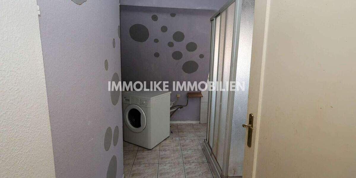 Mehrfamilienhaus, Wohnhaus Bad Brückenau - 8 Zimmer, 238 m&sup2;, 174.000&euro; | Angebot:25815792