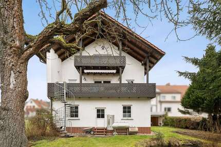 Haus Burghaun - 13 Zimmer, 310 m&sup2;, 649.000&euro; | Angebot:25732584