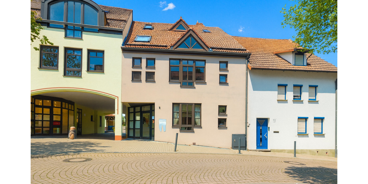 Gewerbeobjekt Hünfeld - 8 Zimmer, 150 m&sup2;, 249.000&euro; | Angebot:25664664