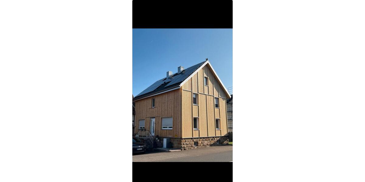 Einfamilienhaus Breitenbach am Herzberg - 8 Zimmer, 150 m&sup2;, 335.000&euro; | Angebot:25901388