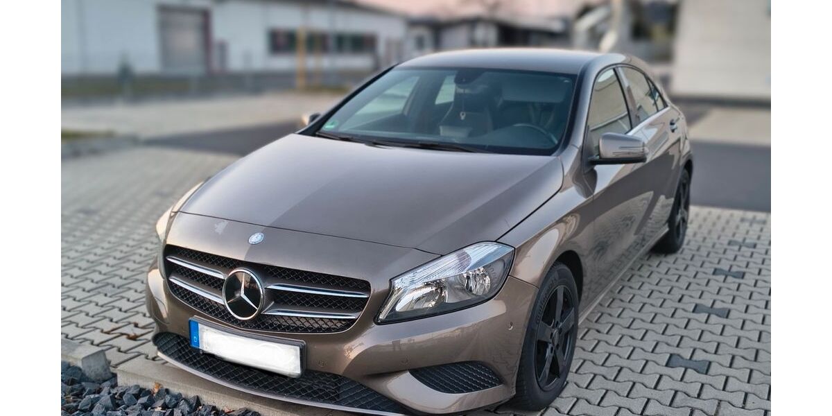 Mercedes-Benz A 180 152.000 km 7.900 &euro; Burghaun 36151