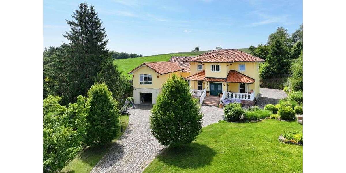 Einfamilienhaus Poppenhausen - 7 Zimmer, 330 m&sup2;, 1.490.000&euro; | Angebot:25714769