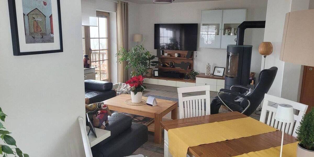 Einfamilienhaus Burghaun Langenschwarz - 5 Zimmer, 170 m&sup2;, 340.000&euro; | Angebot:25994782