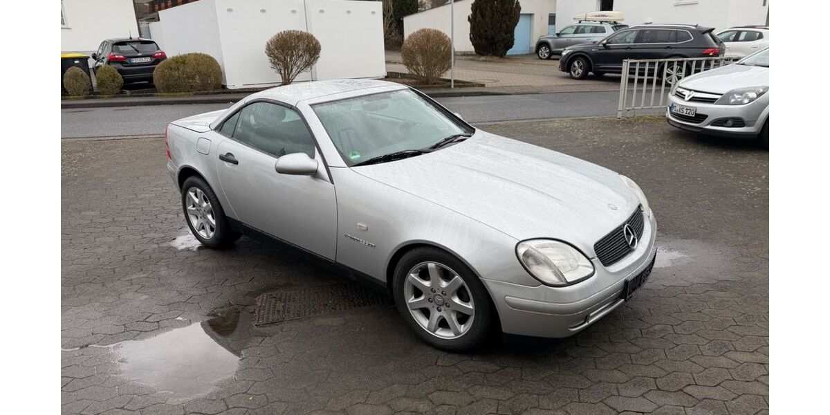 Mercedes-Benz SLK 200 218.000 km 4.200 &euro; Fulda 36039