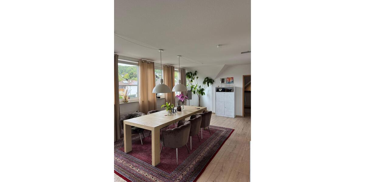 Etagenwohnung Schlüchtern - 3 Zimmer, 85 m&sup2;, 720&euro; | Angebot:25987637