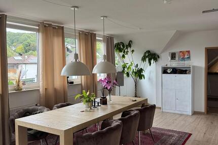 Wohnung Schlüchtern - 3 Zimmer, 85 m&sup2;, 720&euro; | Angebot:25987637