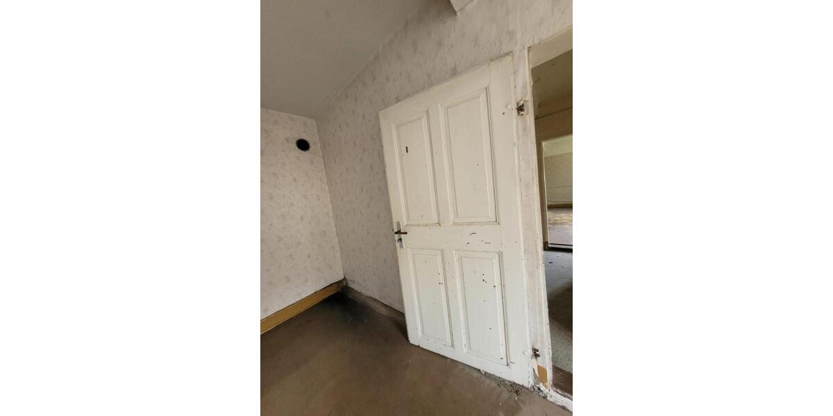 Mehrfamilienhaus, Wohnhaus Sinntal - 15 Zimmer, 240 m&sup2;, 43.500&euro; | Angebot:26857808