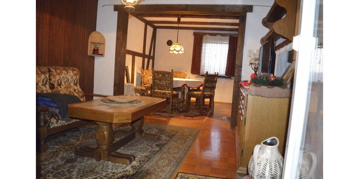 Doppelhaushälfte Hünfeld - 6 Zimmer, 125 m&sup2;, 229.000&euro; | Angebot:25934462