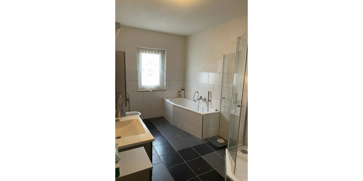 Niederaula-OT, EFH + ELW - Einfamilienhaus Niederaula Kerspenhausen | Angebot:25143051