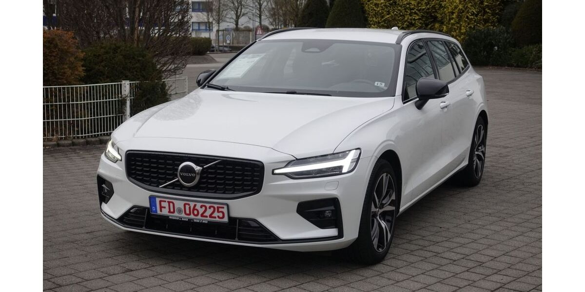 Volvo V60 58.900 km 30.990 &euro; Fulda 36043