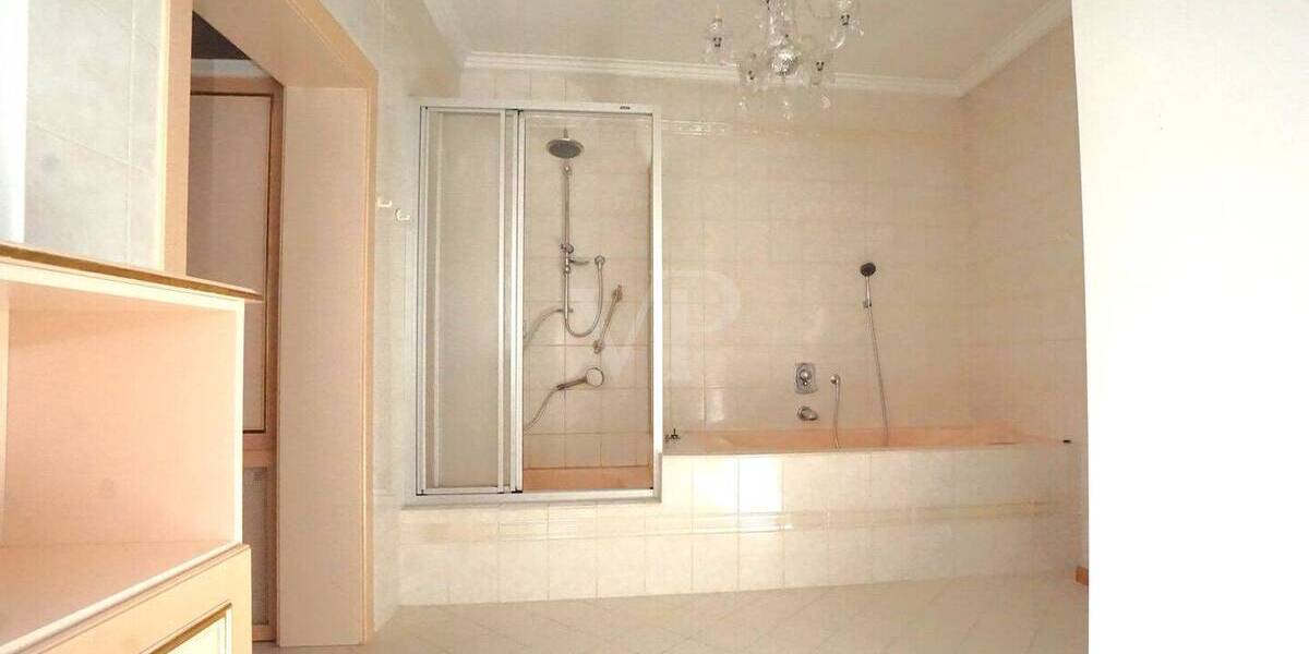 Mehrfamilienhaus, Wohnhaus Poppenhausen (Wasserkuppe) Poppenhausen - 1 Zimmer, 396 m&sup2;, 595.000&euro; | Angebot:26290074