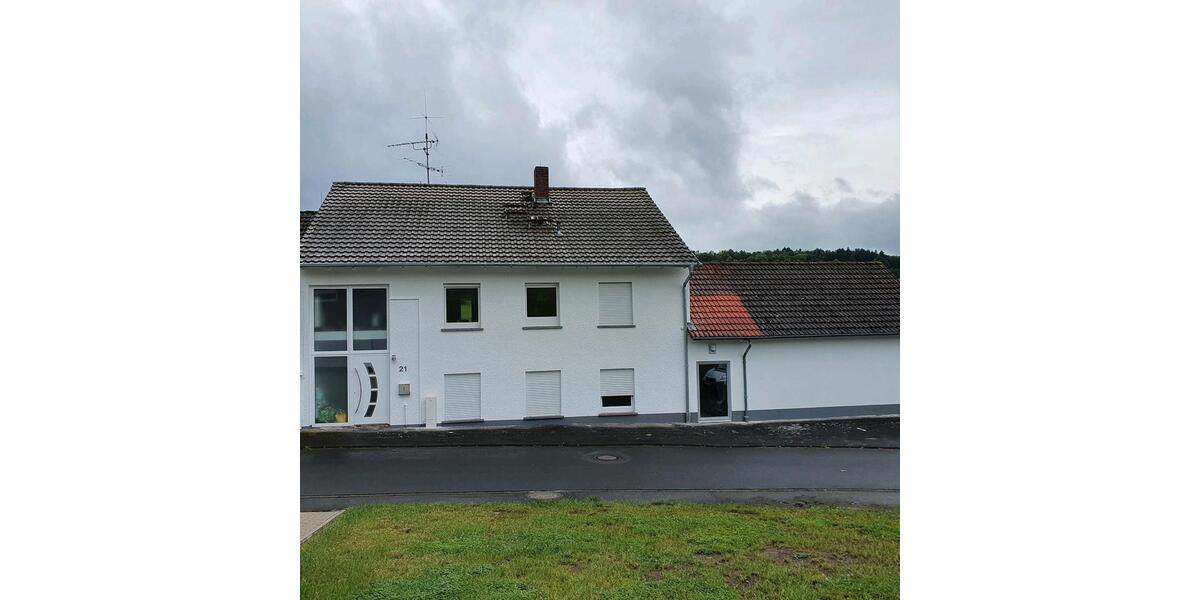 Mehrfamilienhaus, Wohnhaus Herbstein - 9 Zimmer, 200 m&sup2;, 300.000&euro; | Angebot:26375782