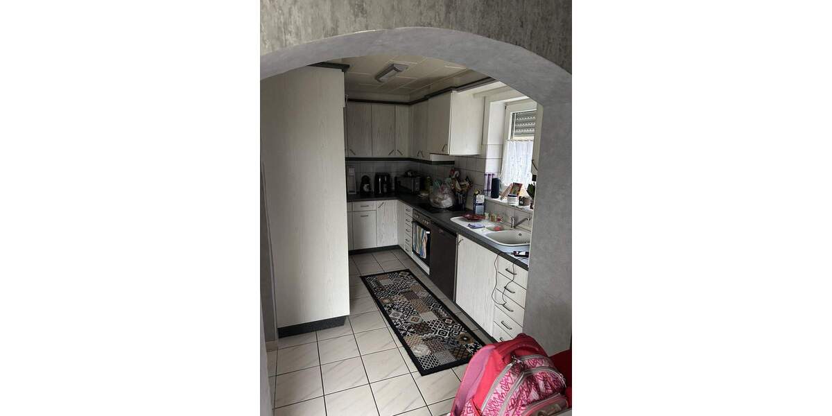 Mehrfamilienhaus, Wohnhaus Neuhof Hattenhof - 7 Zimmer, 210 m&sup2;, 360.000&euro; | Angebot:25815436