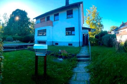 Haus Grebenhain - 6 Zimmer, 160 m&sup2;, 230.000&euro; | Angebot:26764202
