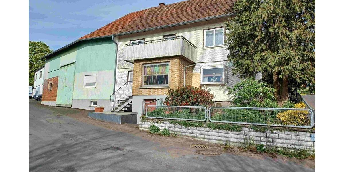 Bauernhaus, Landhaus Grebenhain Nösberts-Weidmoos - 8 Zimmer, 246 m&sup2;, 199.000&euro; | Angebot:26673620