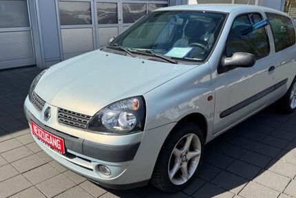 Renault Clio 120.687 km 2.890 &euro; Fulda 36043