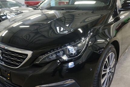Peugeot 308 172.714 km 8.900 &euro; Gersfeld 36129
