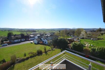 Wohnung Neuhof - 2 Zimmer, 61 m&sup2;, 600&euro; | Angebot:26087082