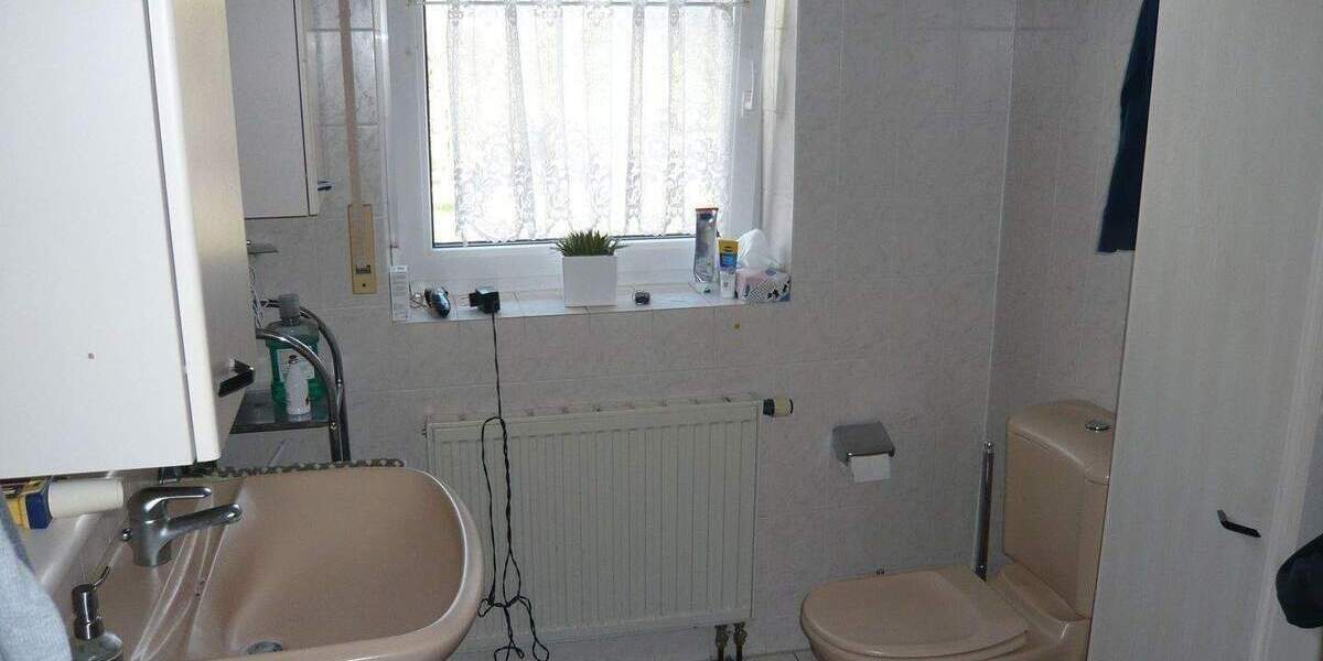 Einfamilienhaus Bad Brückenau - 1 Zimmer, 223 m&sup2;, 395.000&euro; | Angebot:26725255