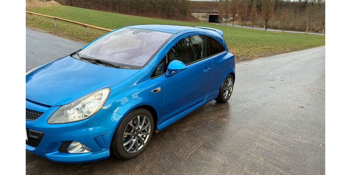 Opel Corsa 144.000 km 5.500 &euro; Dipperz 36160