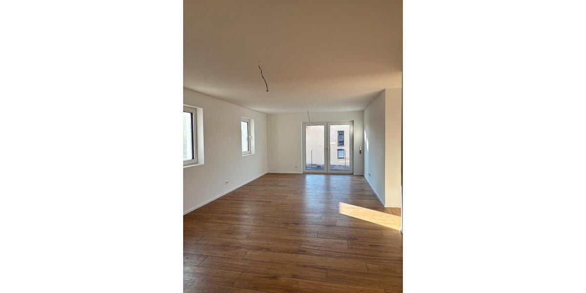 Etagenwohnung Künzell - 3 Zimmer, 90 m&sup2;, 349.000&euro; | Angebot:26683130
