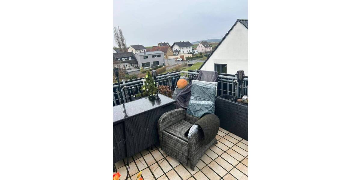 Etagenwohnung Künzell Engelhelms - 3 Zimmer, 149 m&sup2;, 249.900&euro; | Angebot:26188003