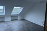 Dachgeschoßwohnung Fulda Aschenberg - 2.5 Zimmer, 77 m&sup2;, 700&euro; | Angebot:25262391