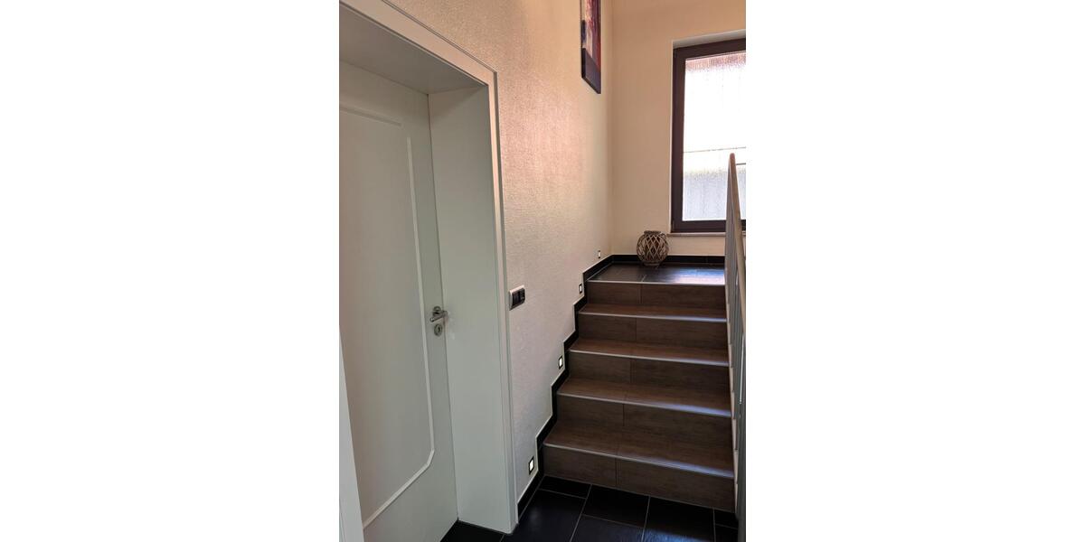 Einfamilienhaus Großenlüder - 7 Zimmer, 170 m&sup2;, 585.000&euro; | Angebot:26722564