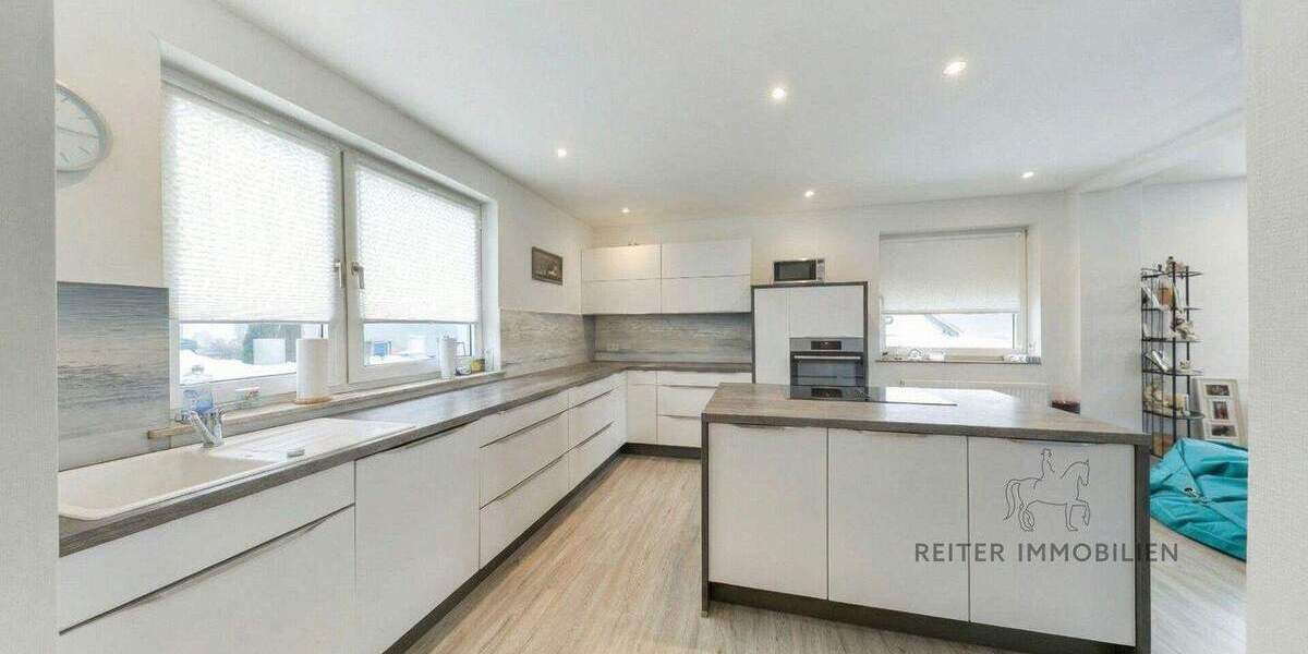 Mehrfamilienhaus, Wohnhaus Hünfeld-Nüst Nüst - 8 Zimmer, 156 m&sup2;, 449.000&euro; | Angebot:25703752