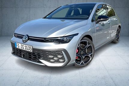 VW Golf 9.900 km 39.990 &euro; Hünfeld 36088