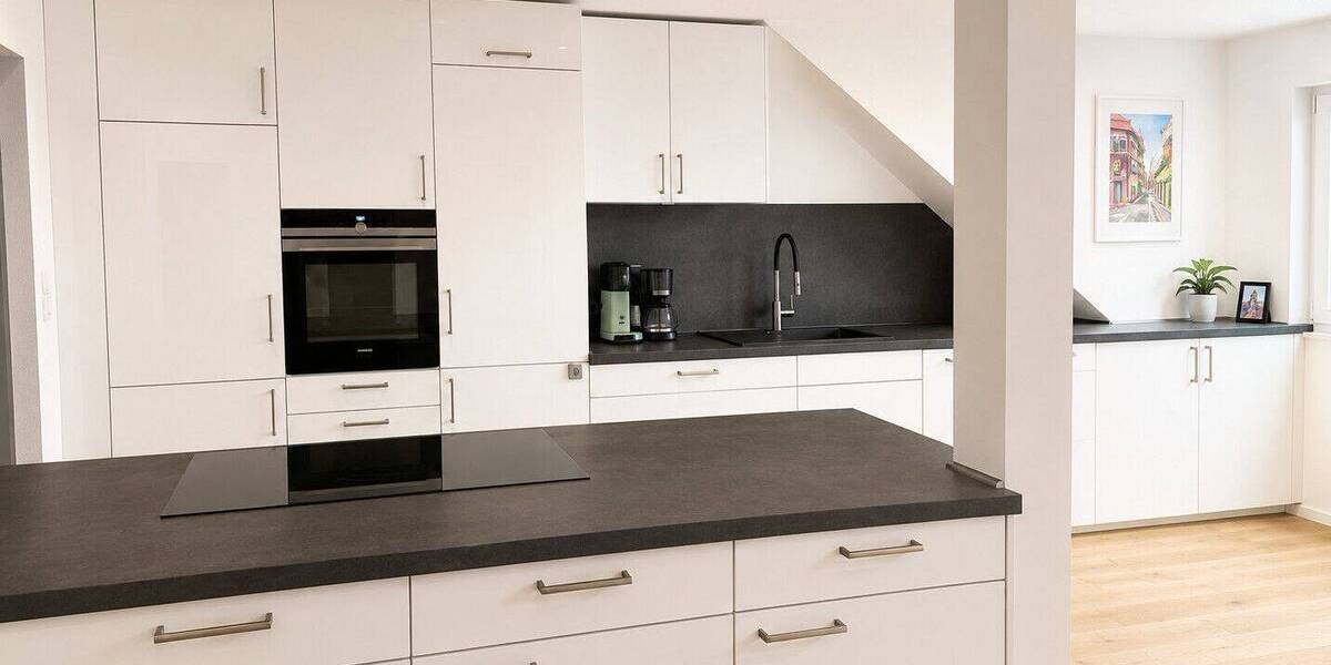 Etagenwohnung Petersberg - 3 Zimmer, 120 m&sup2;, 1.300&euro; | Angebot:26806240
