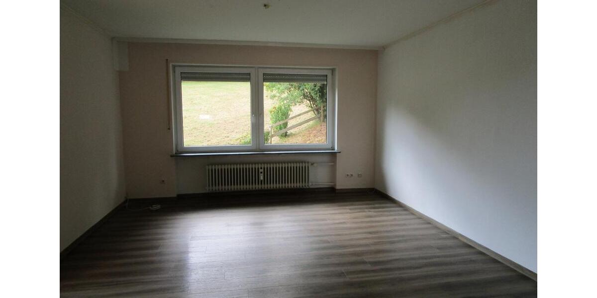 Etagenwohnung Bad Brückenau - 3 Zimmer, 99 m&sup2;, 600&euro; | Angebot:25253052