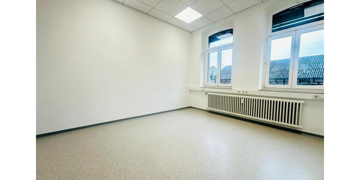 Gewerbeobjekt Niederaula - 1.885&euro; | Angebot:16401243