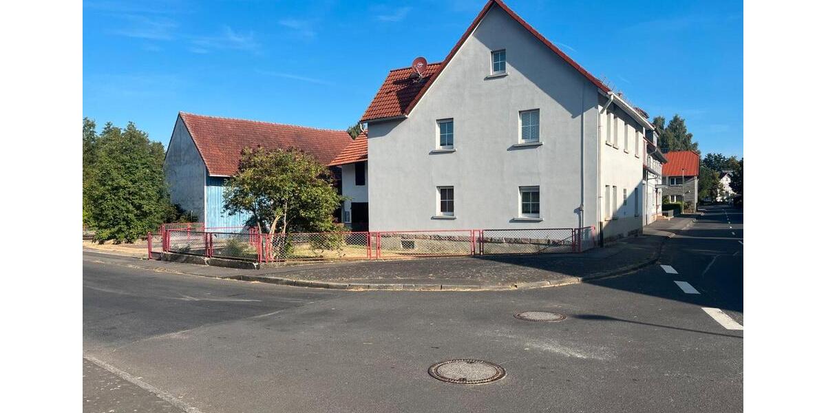 Einfamilienhaus Burghaun - 5 Zimmer, 180 m&sup2;, 149.000&euro; | Angebot:27054032