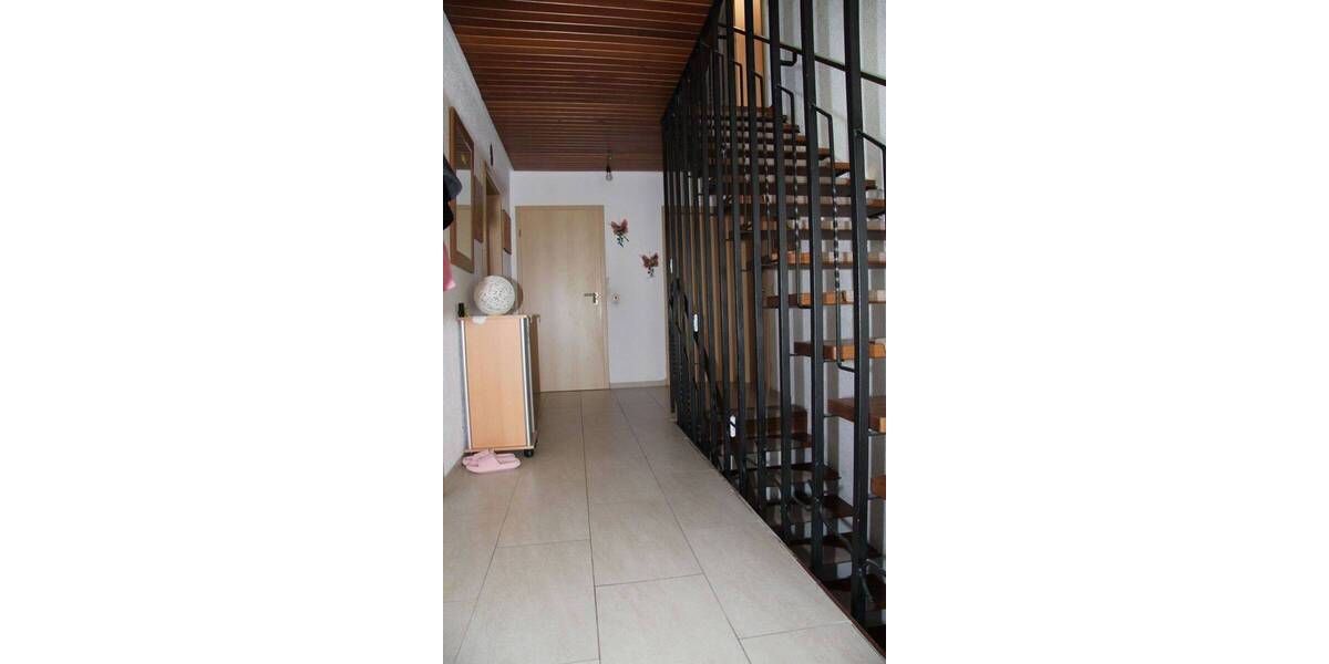 Mehrfamilienhaus, Wohnhaus Schlitz - 8 Zimmer, 260 m&sup2;, 295.000&euro; | Angebot:26758871