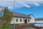 Einfamilienhaus Großenlüder - 9 Zimmer, 223 m&sup2;, 435.000&euro; | Angebot:27040113