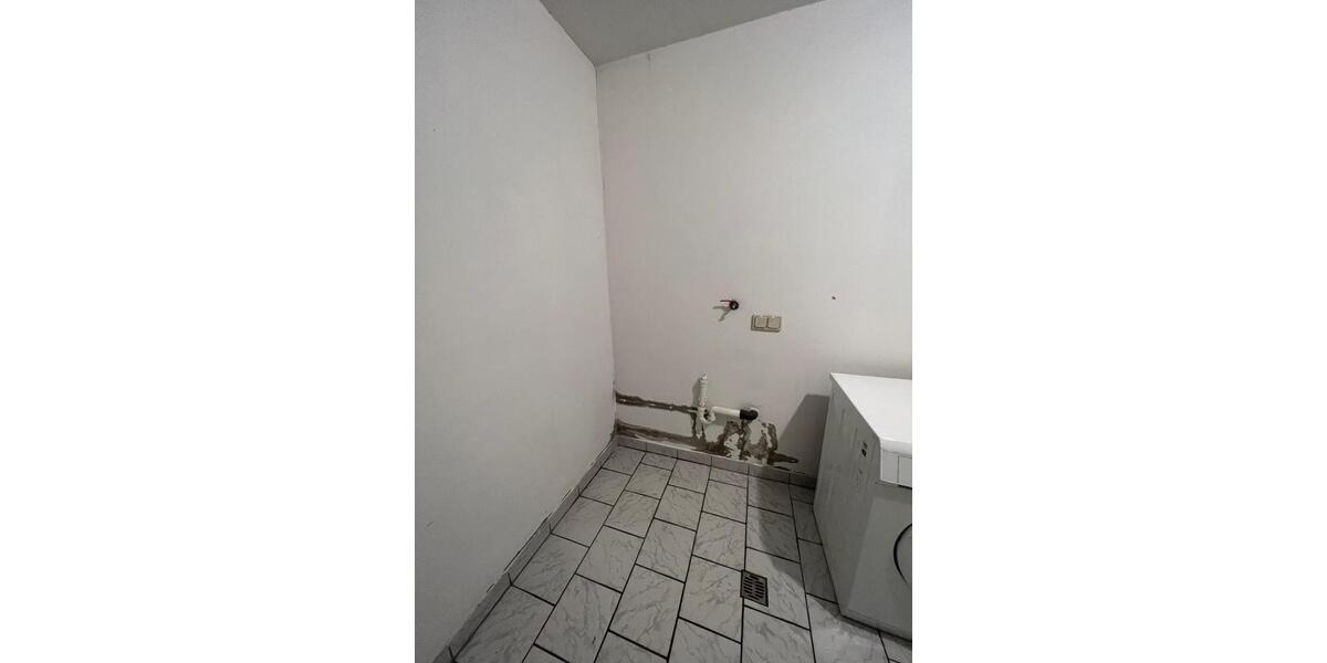 Etagenwohnung Hünfeld - 2 Zimmer, 62 m&sup2;, 160.000&euro; | Angebot:27190506