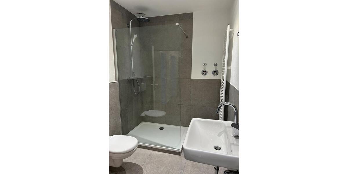 Etagenwohnung Bad Brückenau - 3 Zimmer, 80 m&sup2;, 140.000&euro; | Angebot:26875310