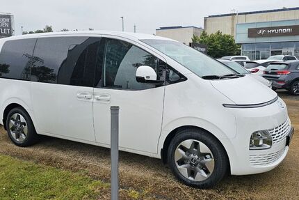 Hyundai STARIA 24.500 km 39.999 &euro; SCHLÜCHTERN 36381