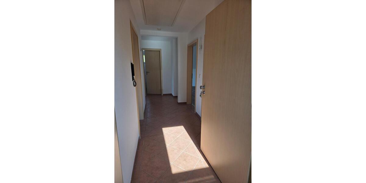 Dachgeschoßwohnung Hofbieber - 3 Zimmer, 82 m&sup2;, 169.500&euro; | Angebot:23110462