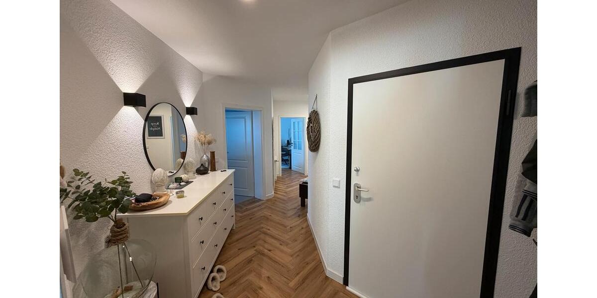 Mehrfamilienhaus, Wohnhaus Eichenzell - 12 Zimmer, 300 m&sup2;, 850.000&euro; | Angebot:25306853