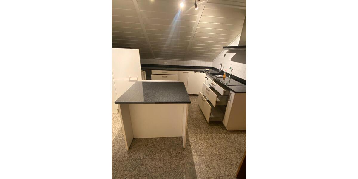 Dachgeschoßwohnung Lauterbach (Hessen) - 4 Zimmer, 106 m&sup2;, 800&euro; | Angebot:25814286