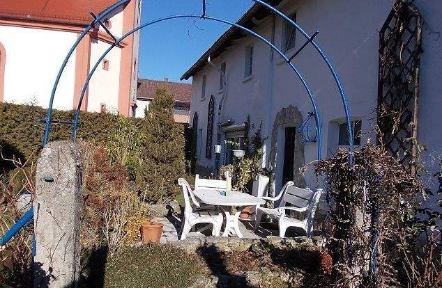 Einfamilienhaus Eiterfeld Ufhausen - 4 Zimmer, 86 m&sup2;, 60.000&euro; | Angebot:25998772