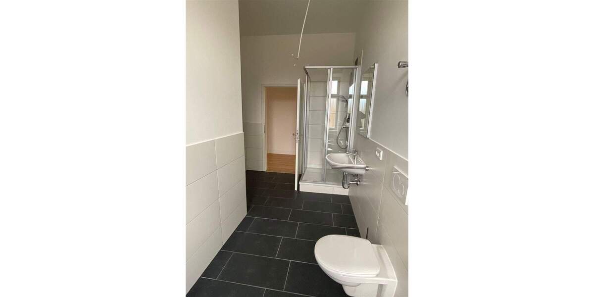 Etagenwohnung Bad Brückenau - 3 Zimmer, 107 m&sup2;, 800&euro; | Angebot:25863544